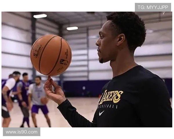 巴顿谈赛程调整:专注自身准备积极应对挑战 巴顿谈赛程调整:专注自身准备积极应对挑战